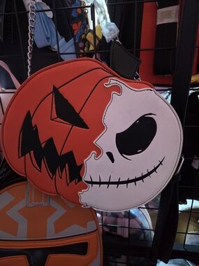 JACK SKELETON LOUNGEFLY Halloween Pumpkin Crossbody Bag - Glows In The Dark